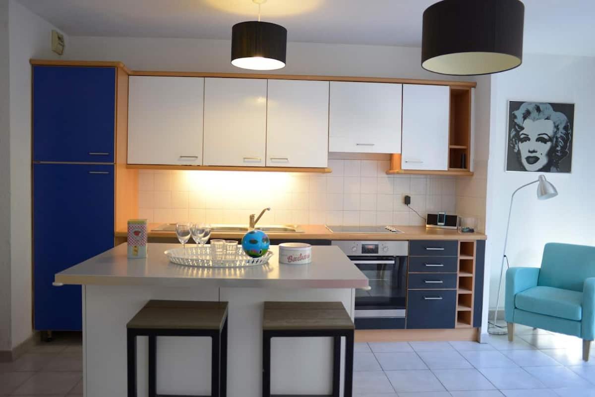 F3 Climatise-Terrasse 30 M2- Parking-Antigone Daire Montpellier Dış mekan fotoğraf